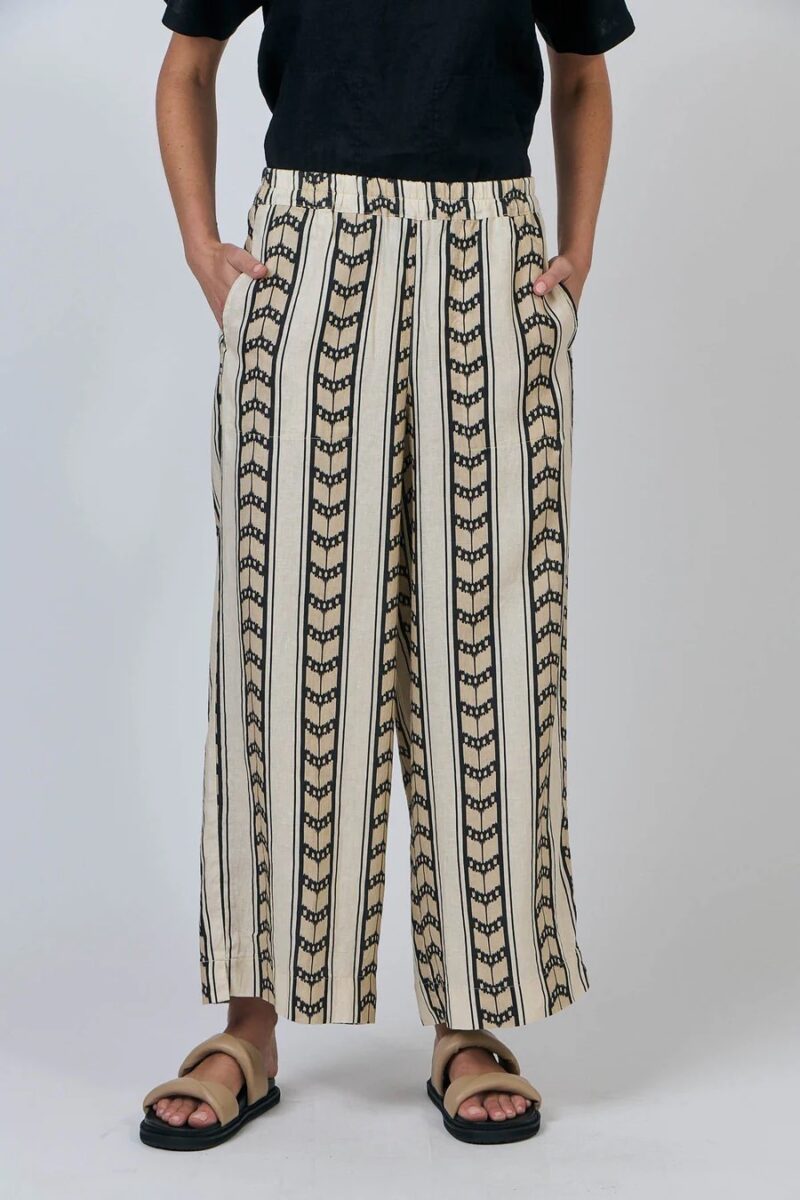 Naturals by O & J Eden Linen Chevron Pants