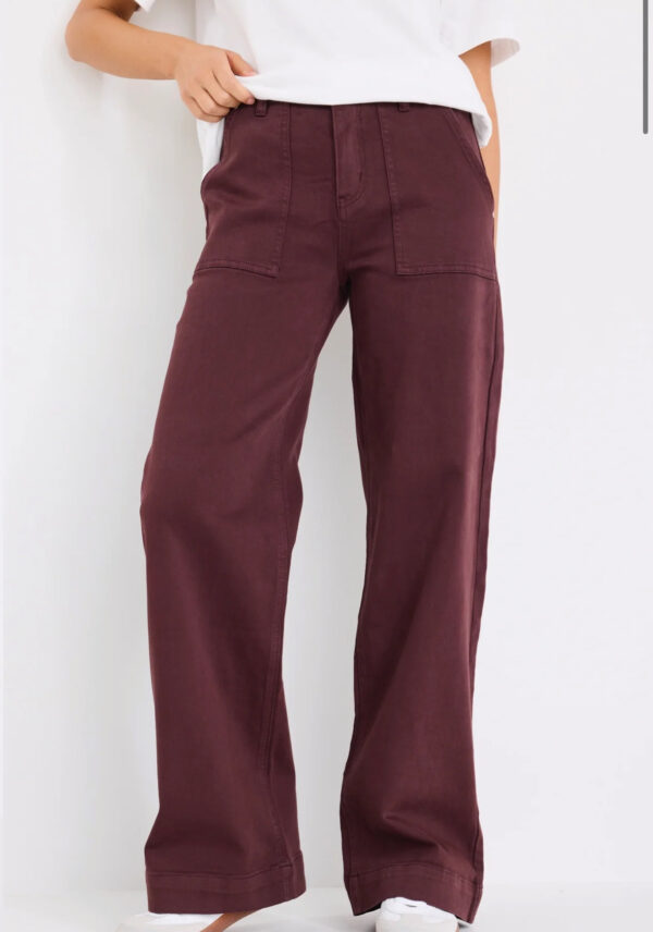 Ivy & Jack Mid Rise Wide Leg Jean