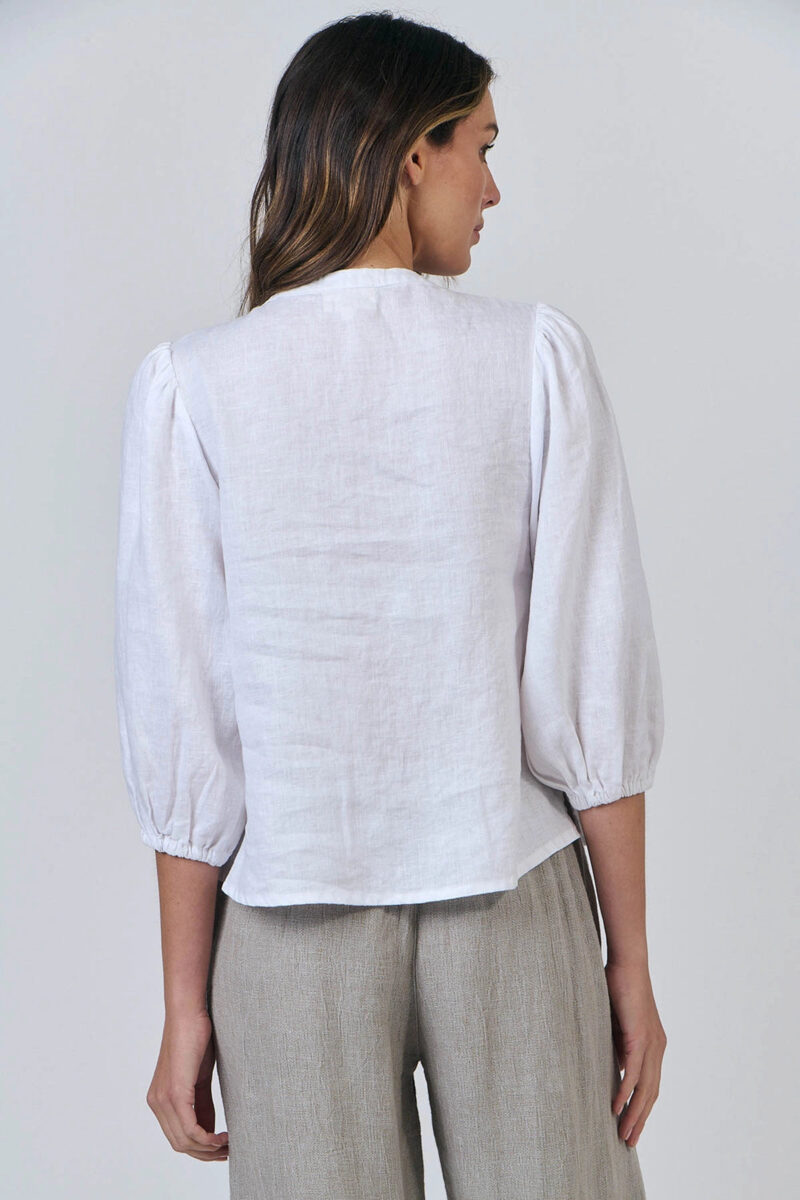 Naturals by O & J White Button Up Blouse - Image 2
