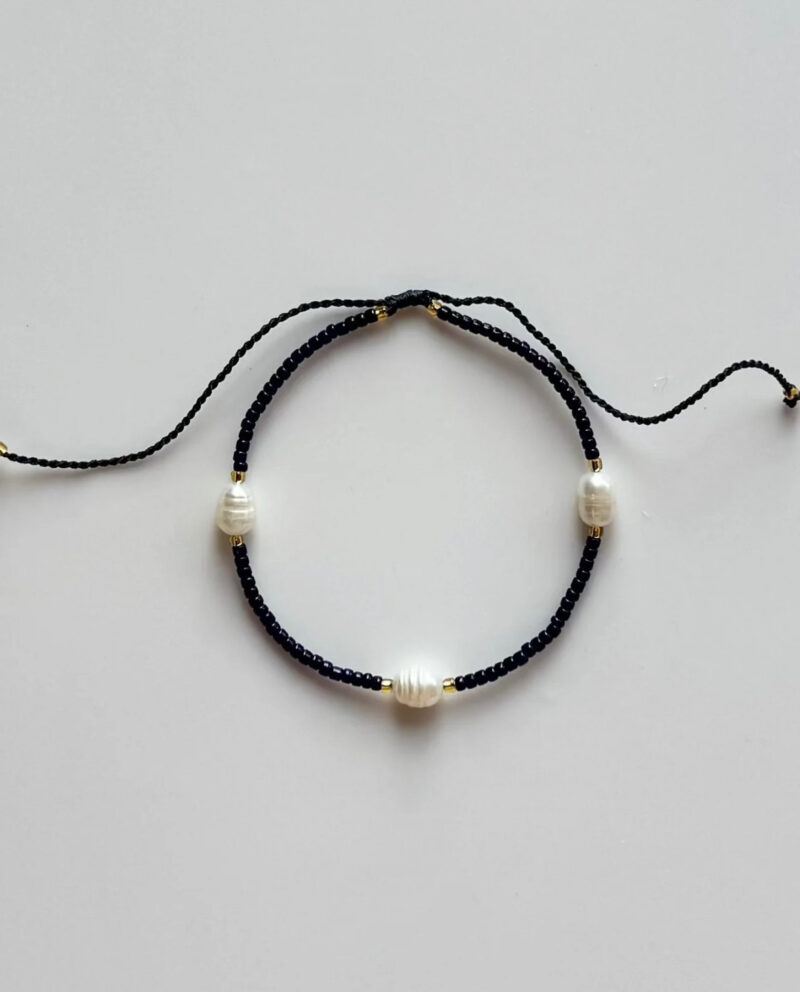 Greenwood designs Pearl seed bracelet - Image 2