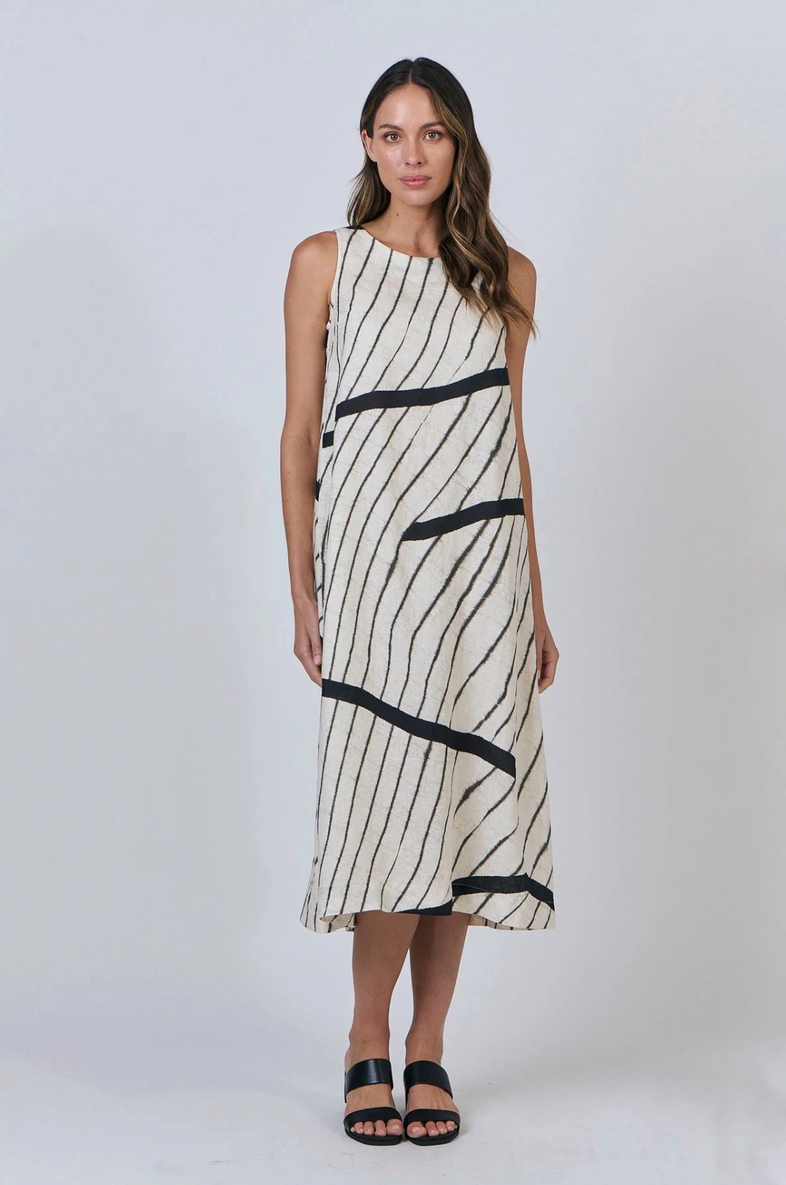 Naturals by O & J Isobars Dress - Image 3
