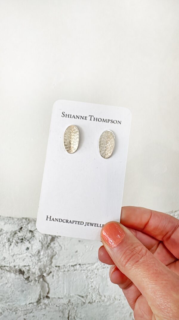 Shianne Thompson Earring - Oval Studs
