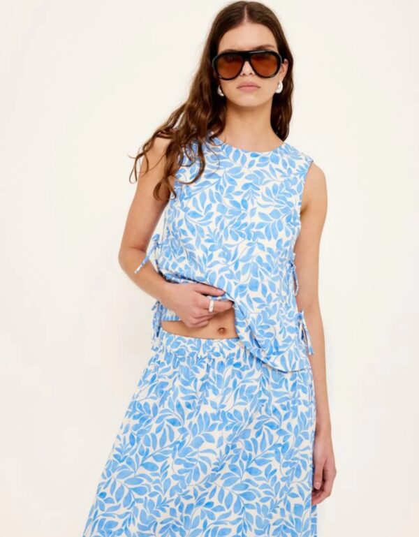 Staple the Label Solea Blue Leaf Tie Side Top