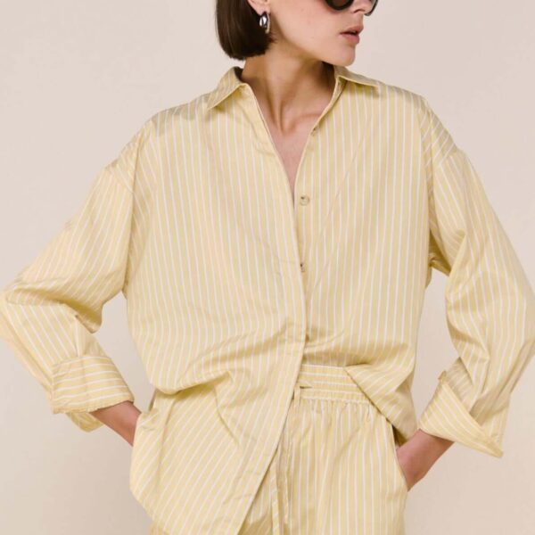 Staple The Label butter yellow stripped shorts