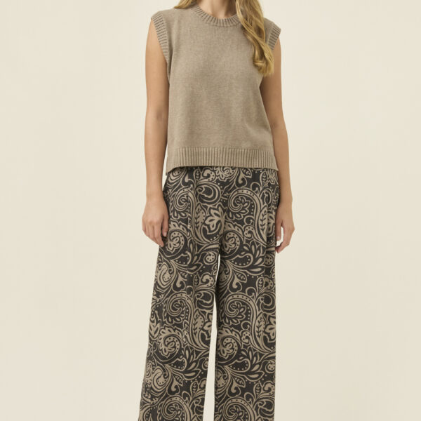 Isle of Mine Darby Knit Vest - Stone