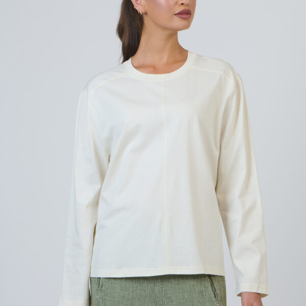 Naturals by O & J cream long sleeve