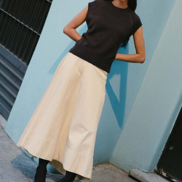 Rowie Quinn Merino Vest Dark Cocoa