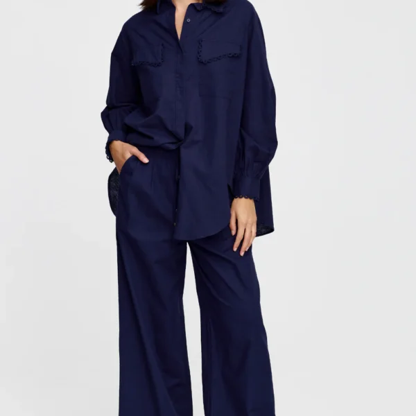 Kinney the Label Laurel Shirt - Midnight