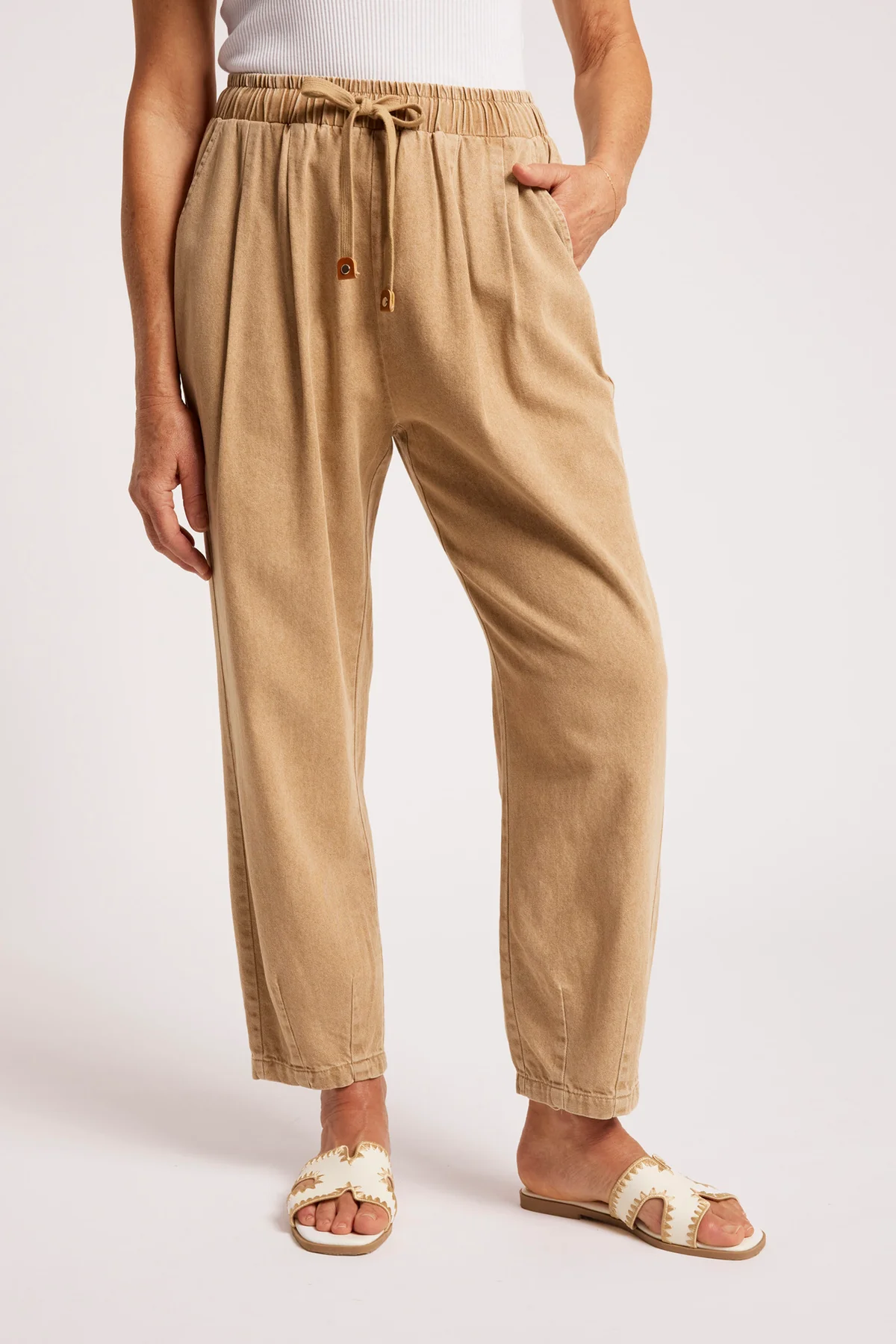 Eb & Ive Dusk Jogger Denim Pant - Dune